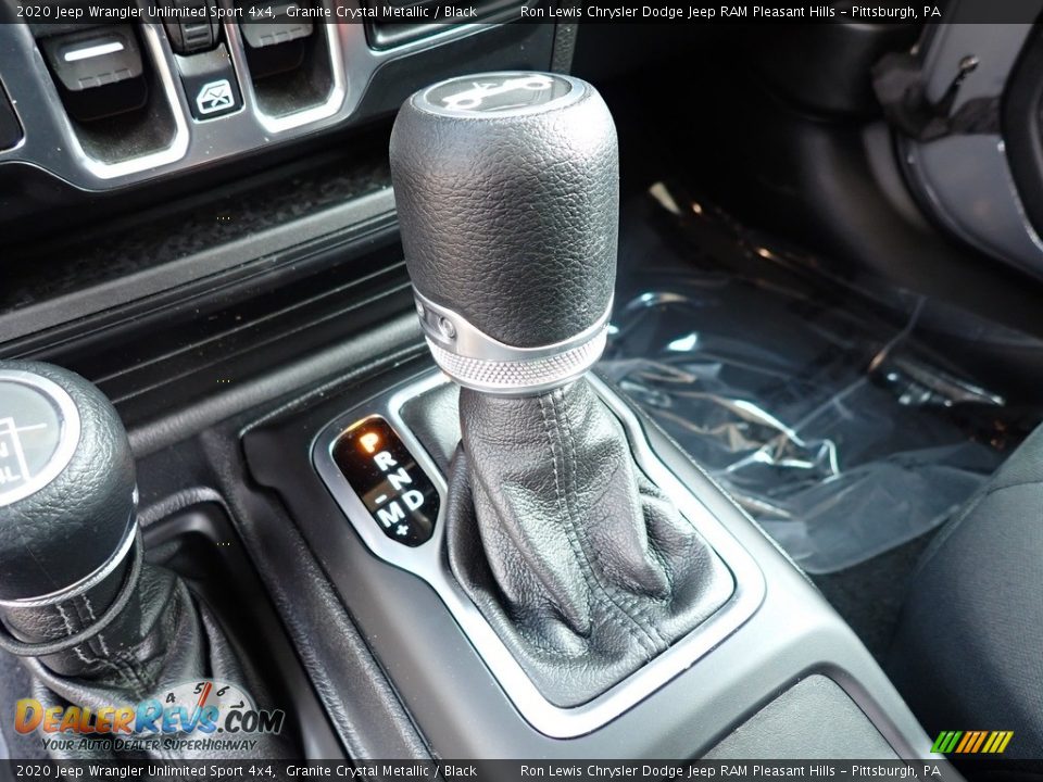 2020 Jeep Wrangler Unlimited Sport 4x4 Granite Crystal Metallic / Black Photo #16