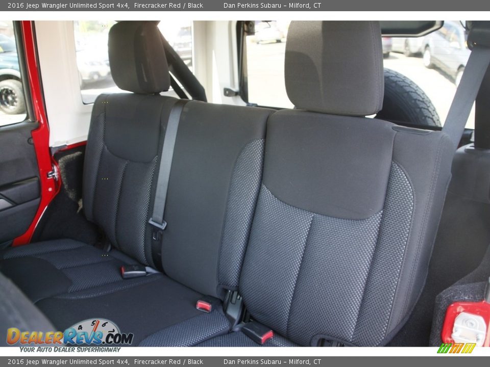 2016 Jeep Wrangler Unlimited Sport 4x4 Firecracker Red / Black Photo #12