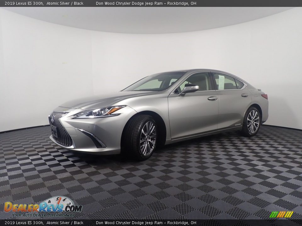 2019 Lexus ES 300h Atomic Silver / Black Photo #9