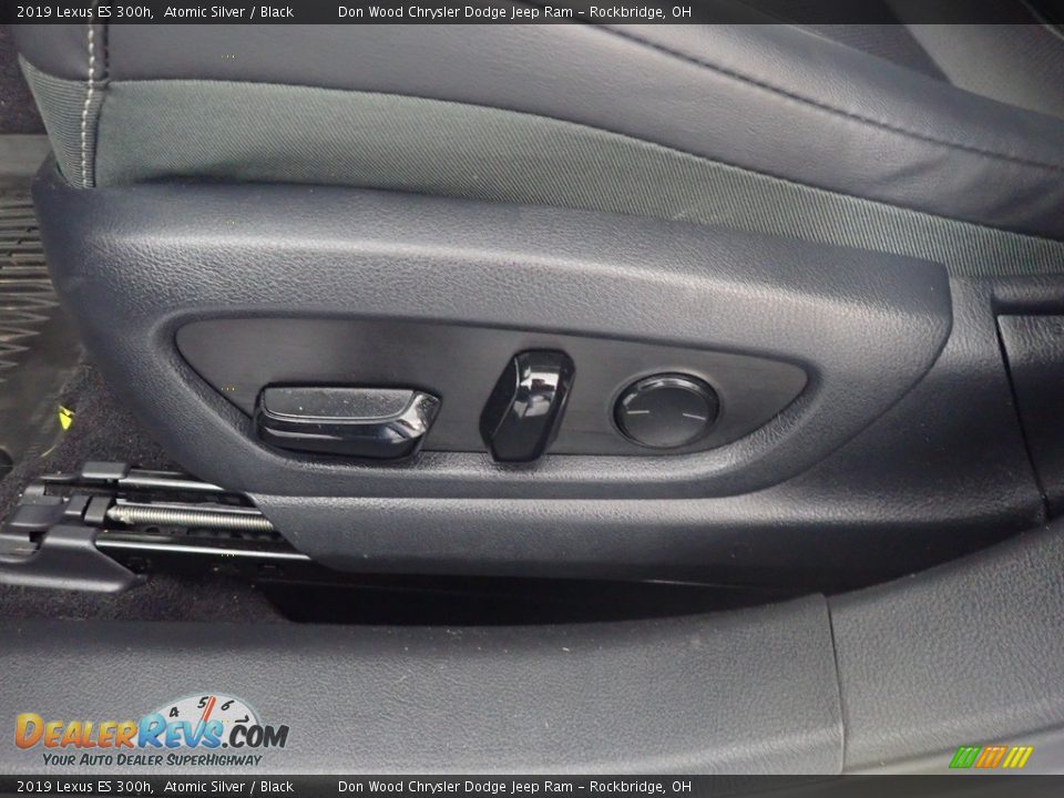 2019 Lexus ES 300h Atomic Silver / Black Photo #24