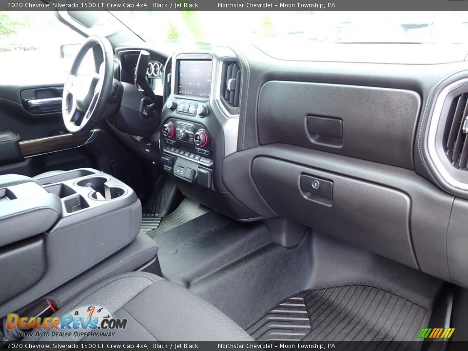 2020 Chevrolet Silverado 1500 LT Crew Cab 4x4 Black / Jet Black Photo #15