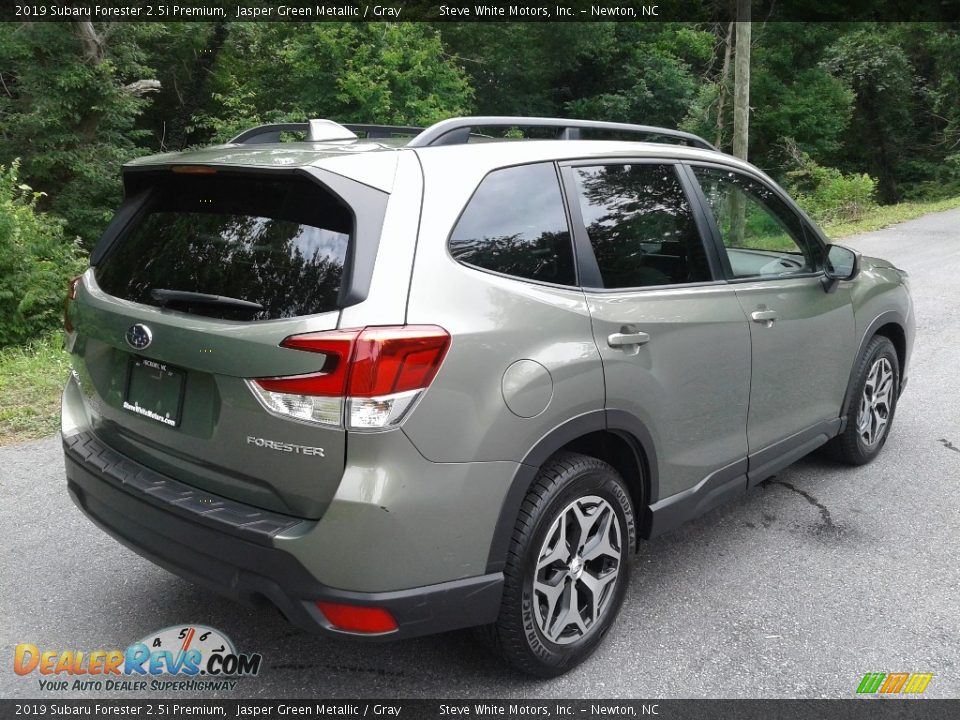 2019 Subaru Forester 2.5i Premium Jasper Green Metallic / Gray Photo #7