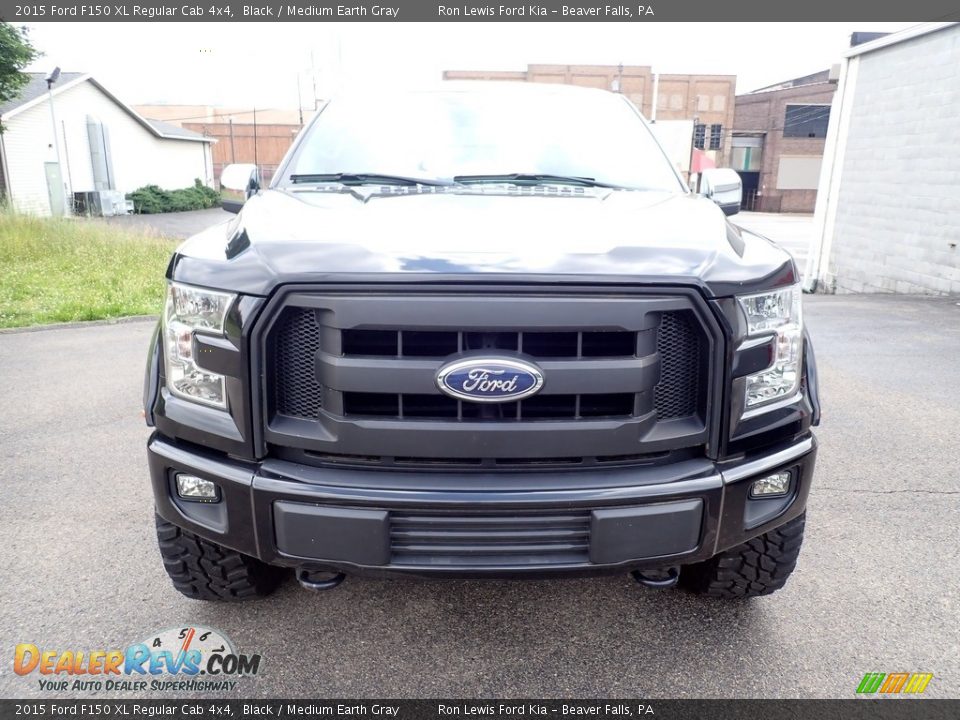 2015 Ford F150 XL Regular Cab 4x4 Black / Medium Earth Gray Photo #4