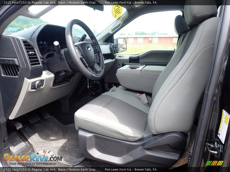 Medium Earth Gray Interior - 2015 Ford F150 XL Regular Cab 4x4 Photo #13