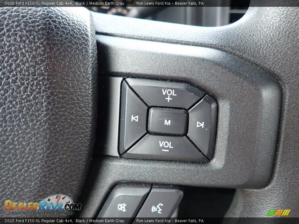 2015 Ford F150 XL Regular Cab 4x4 Steering Wheel Photo #18
