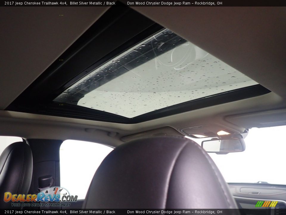 2017 Jeep Cherokee Trailhawk 4x4 Billet Silver Metallic / Black Photo #2