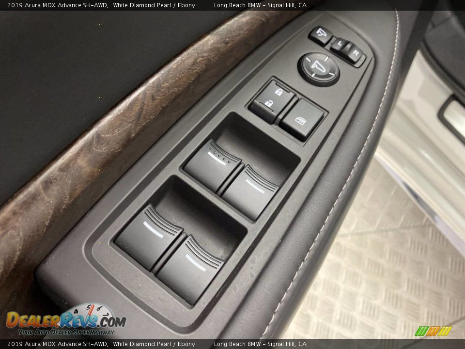 Controls of 2019 Acura MDX Advance SH-AWD Photo #14