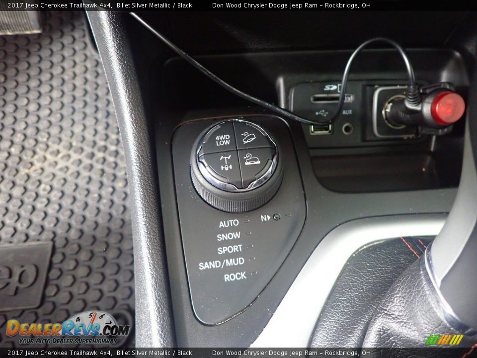 2017 Jeep Cherokee Trailhawk 4x4 Billet Silver Metallic / Black Photo #34