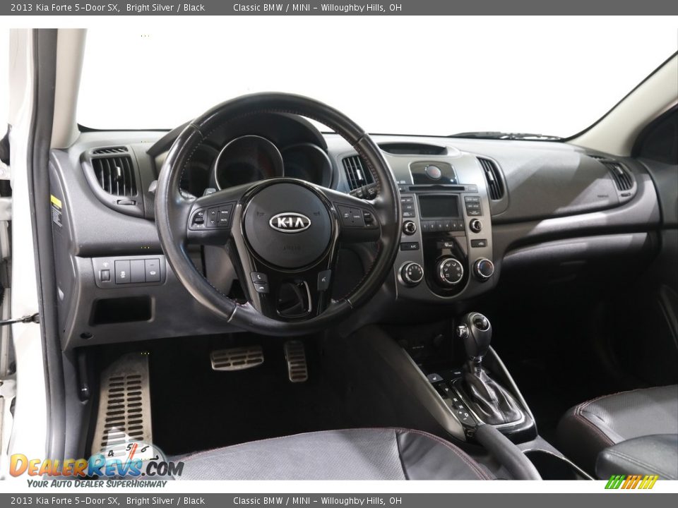 Black Interior - 2013 Kia Forte 5-Door SX Photo #6