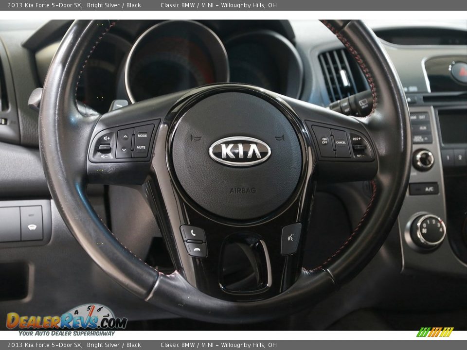 2013 Kia Forte 5-Door SX Steering Wheel Photo #7