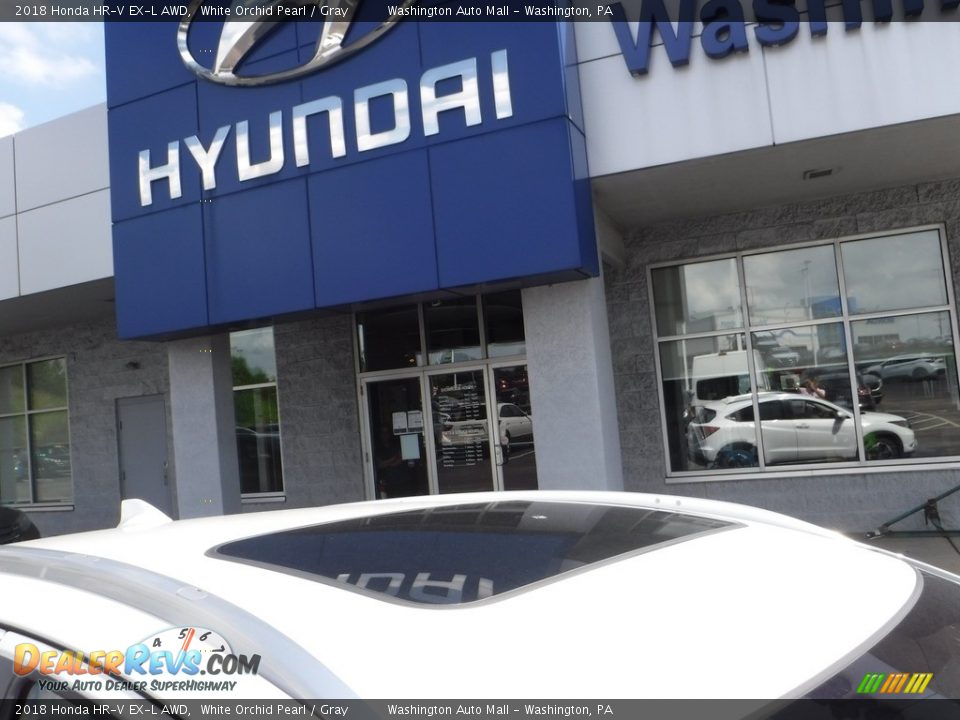 2018 Honda HR-V EX-L AWD White Orchid Pearl / Gray Photo #4