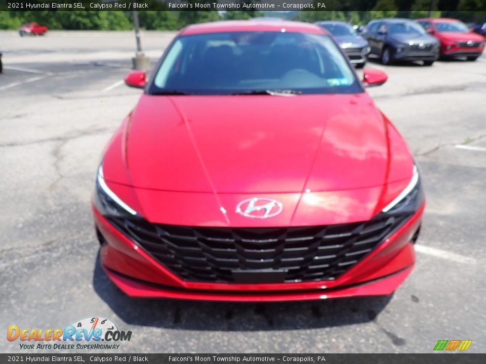 2021 Hyundai Elantra SEL Calypso Red / Black Photo #4