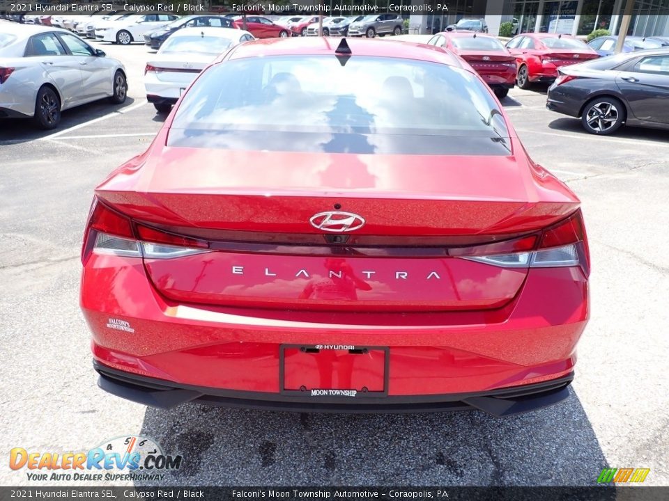 2021 Hyundai Elantra SEL Calypso Red / Black Photo #8
