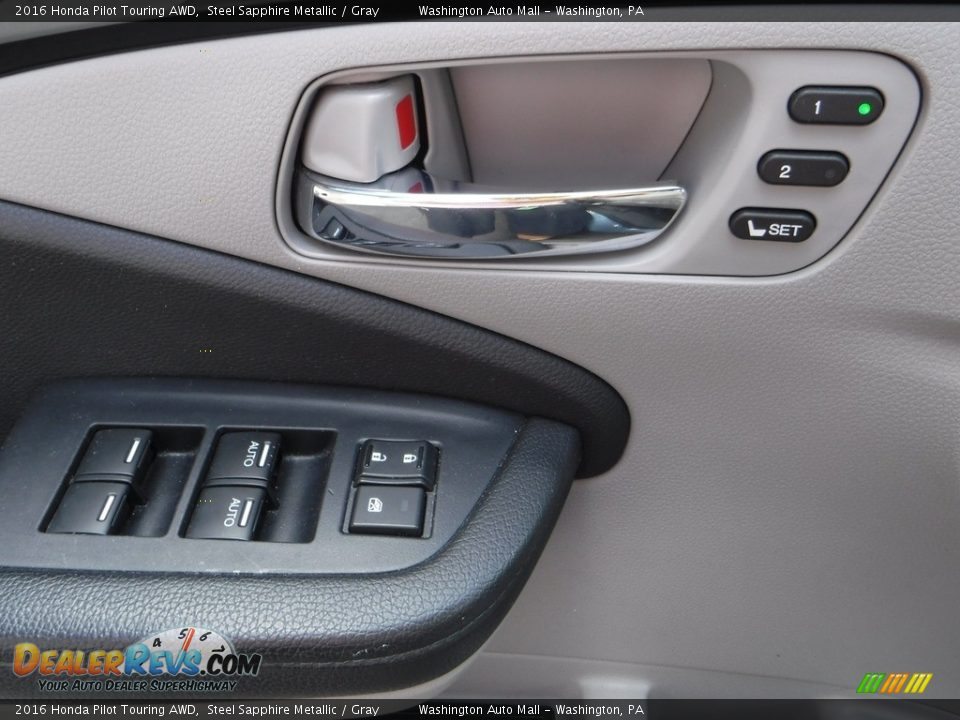 Door Panel of 2016 Honda Pilot Touring AWD Photo #12