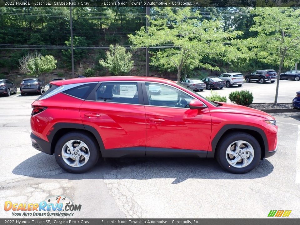 2022 Hyundai Tucson SE Calypso Red / Gray Photo #1