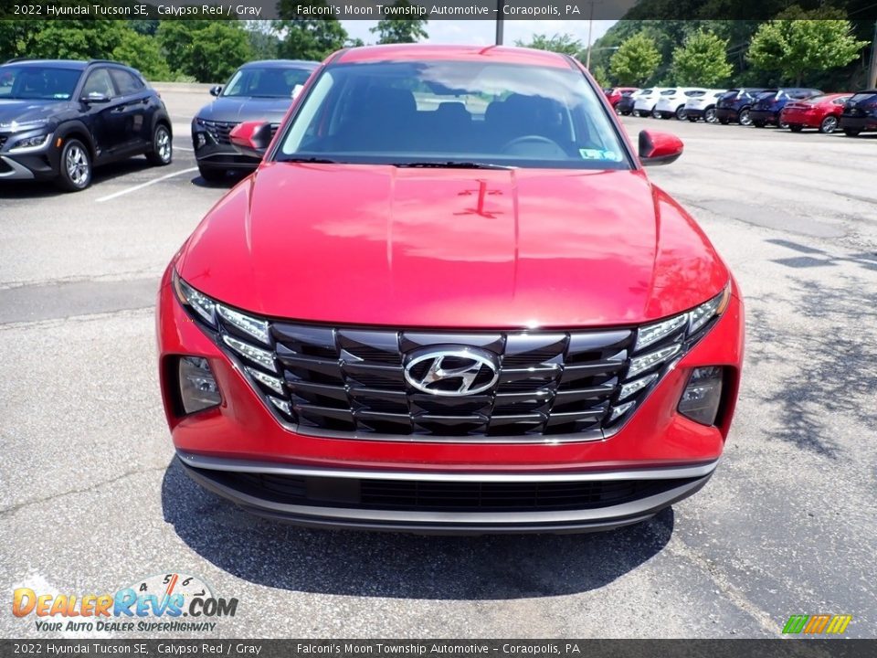 2022 Hyundai Tucson SE Calypso Red / Gray Photo #4