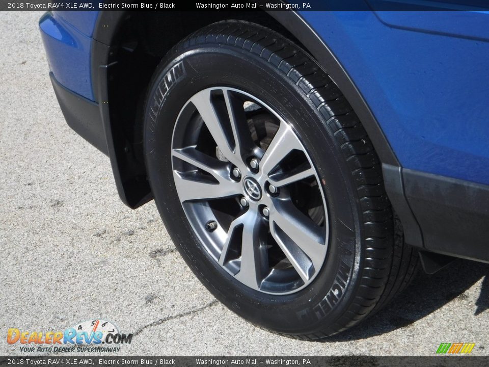 2018 Toyota RAV4 XLE AWD Electric Storm Blue / Black Photo #9