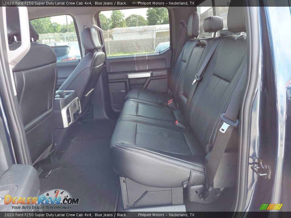 2020 Ford F250 Super Duty Lariat Crew Cab 4x4 Blue Jeans / Black Photo #6