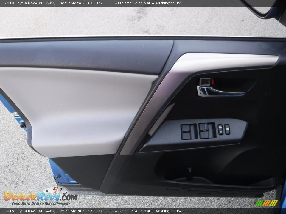2018 Toyota RAV4 XLE AWD Electric Storm Blue / Black Photo #19