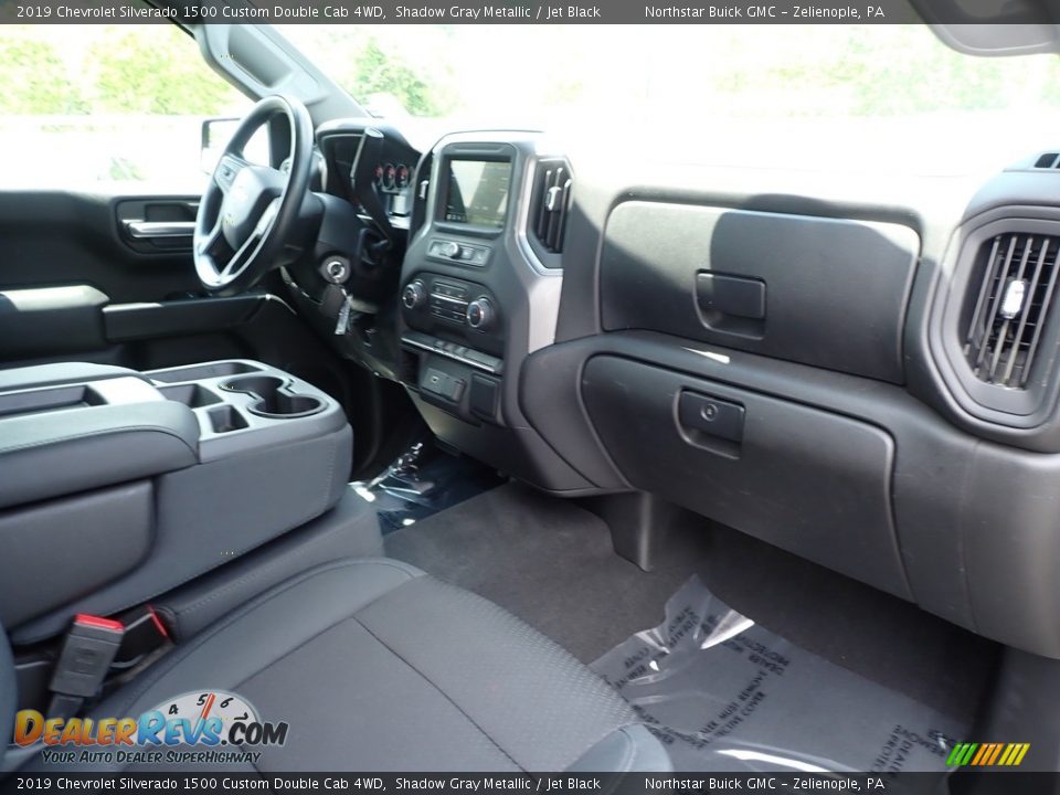 2019 Chevrolet Silverado 1500 Custom Double Cab 4WD Shadow Gray Metallic / Jet Black Photo #6