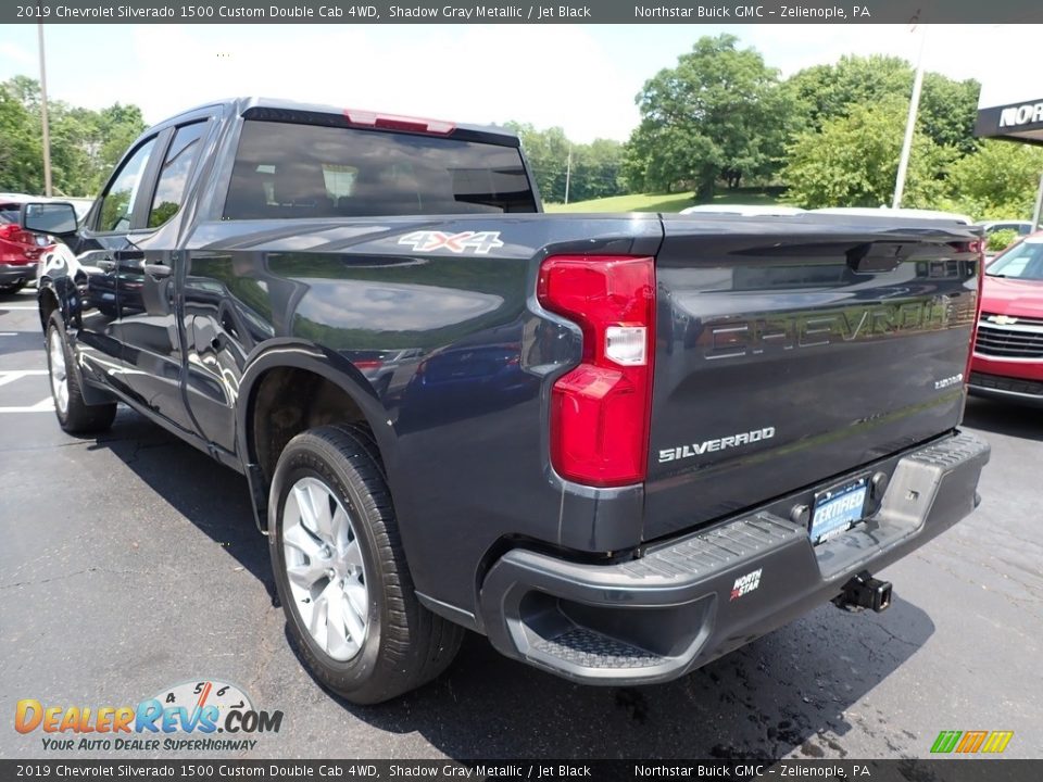 2019 Chevrolet Silverado 1500 Custom Double Cab 4WD Shadow Gray Metallic / Jet Black Photo #12