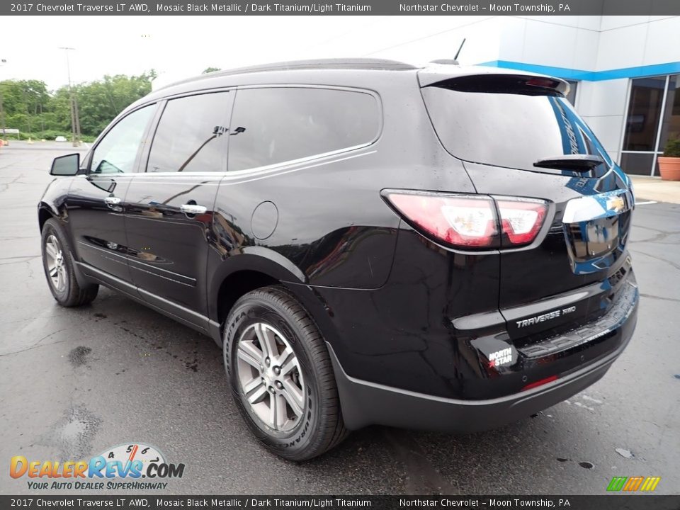 2017 Chevrolet Traverse LT AWD Mosaic Black Metallic / Dark Titanium/Light Titanium Photo #4