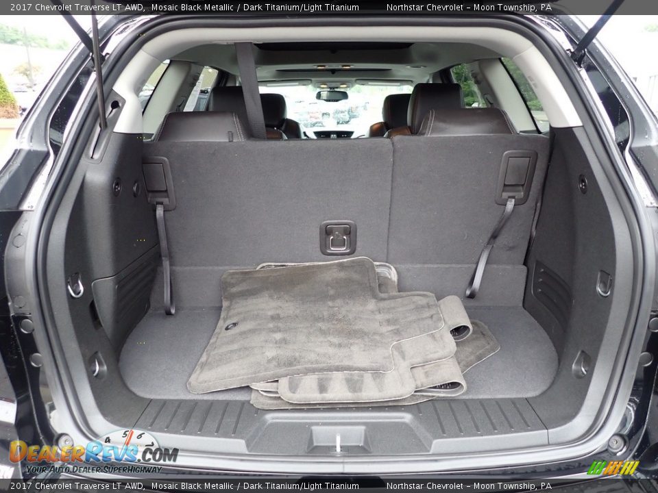 2017 Chevrolet Traverse LT AWD Mosaic Black Metallic / Dark Titanium/Light Titanium Photo #7