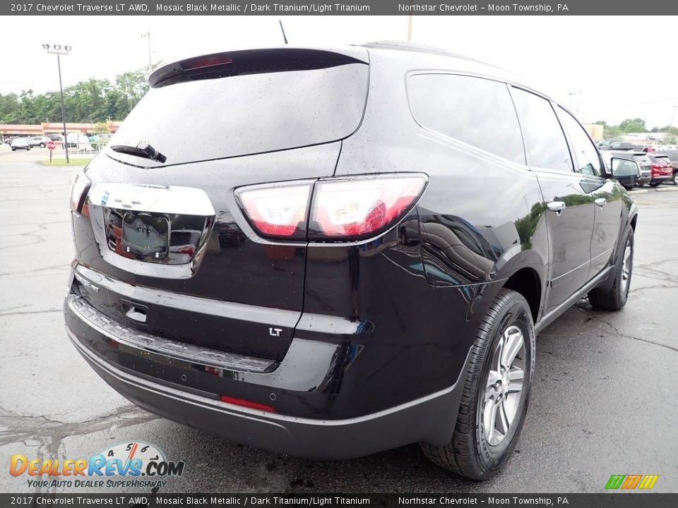 2017 Chevrolet Traverse LT AWD Mosaic Black Metallic / Dark Titanium/Light Titanium Photo #8