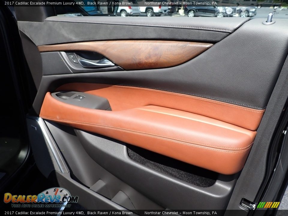 Door Panel of 2017 Cadillac Escalade Premium Luxury 4WD Photo #17