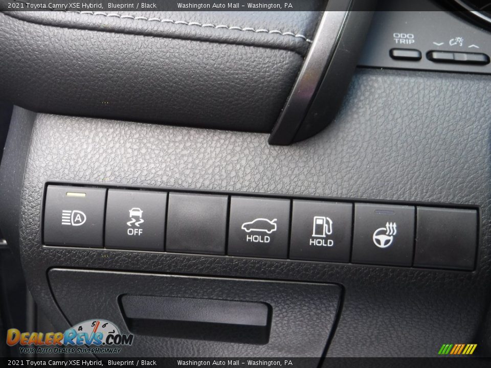 Controls of 2021 Toyota Camry XSE Hybrid Photo #22