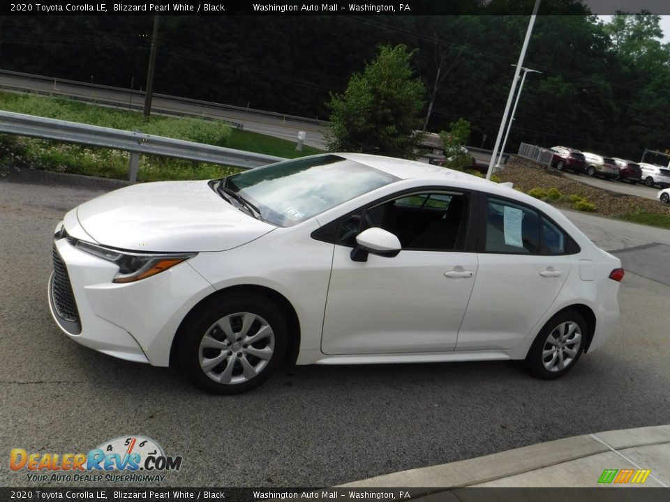 2020 Toyota Corolla LE Blizzard Pearl White / Black Photo #11