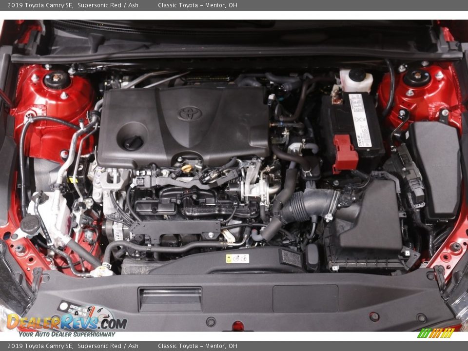 2019 Toyota Camry SE Supersonic Red / Ash Photo #17
