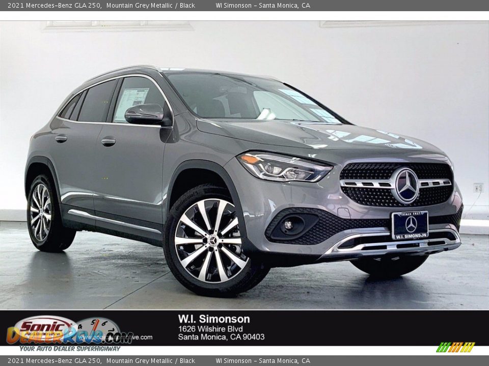 2021 Mercedes-Benz GLA 250 Mountain Grey Metallic / Black Photo #1