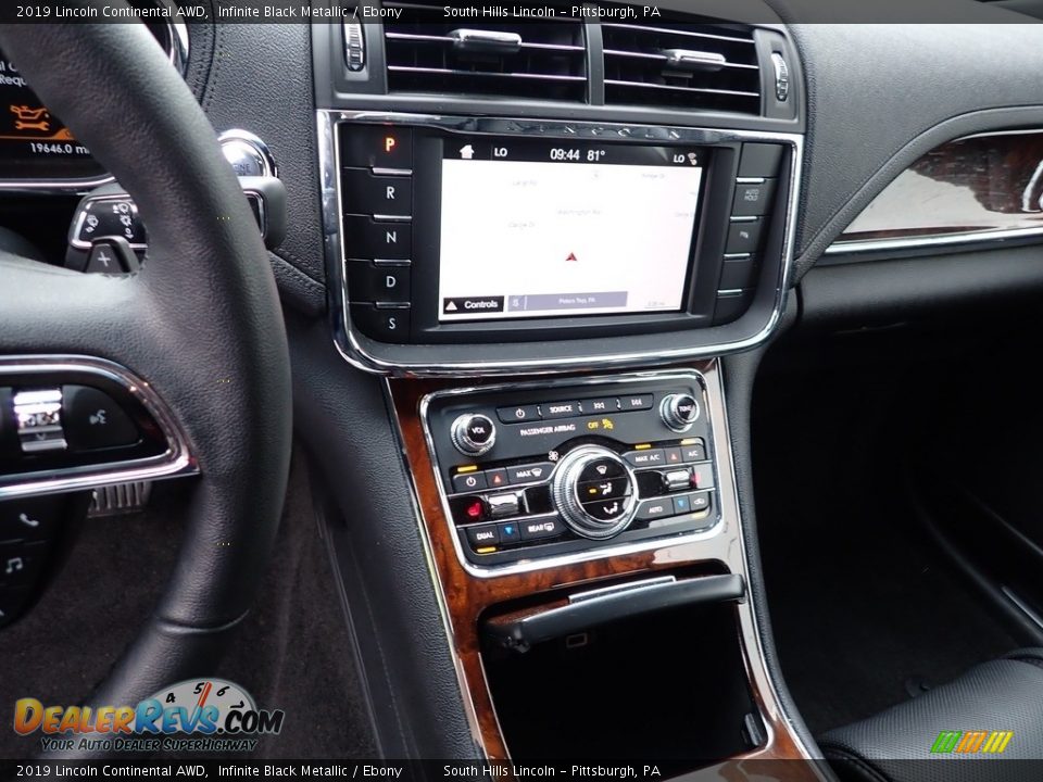 2019 Lincoln Continental AWD Infinite Black Metallic / Ebony Photo #22