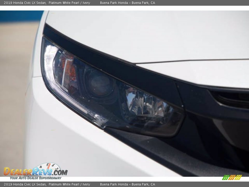2019 Honda Civic LX Sedan Platinum White Pearl / Ivory Photo #8