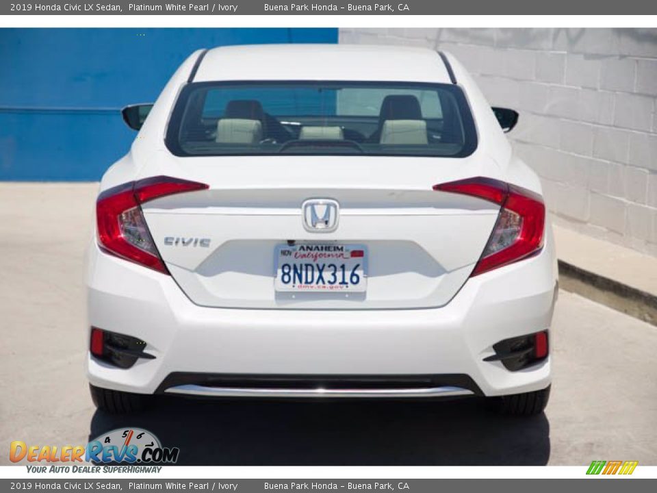 2019 Honda Civic LX Sedan Platinum White Pearl / Ivory Photo #11