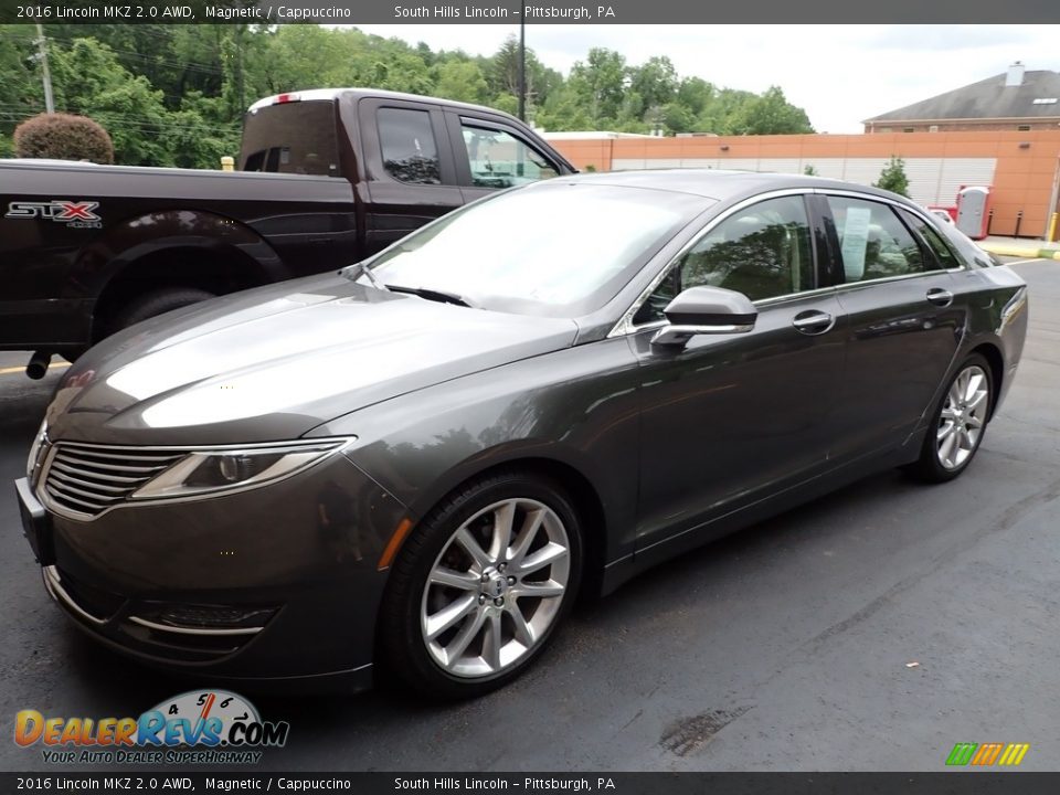 Front 3/4 View of 2016 Lincoln MKZ 2.0 AWD Photo #1