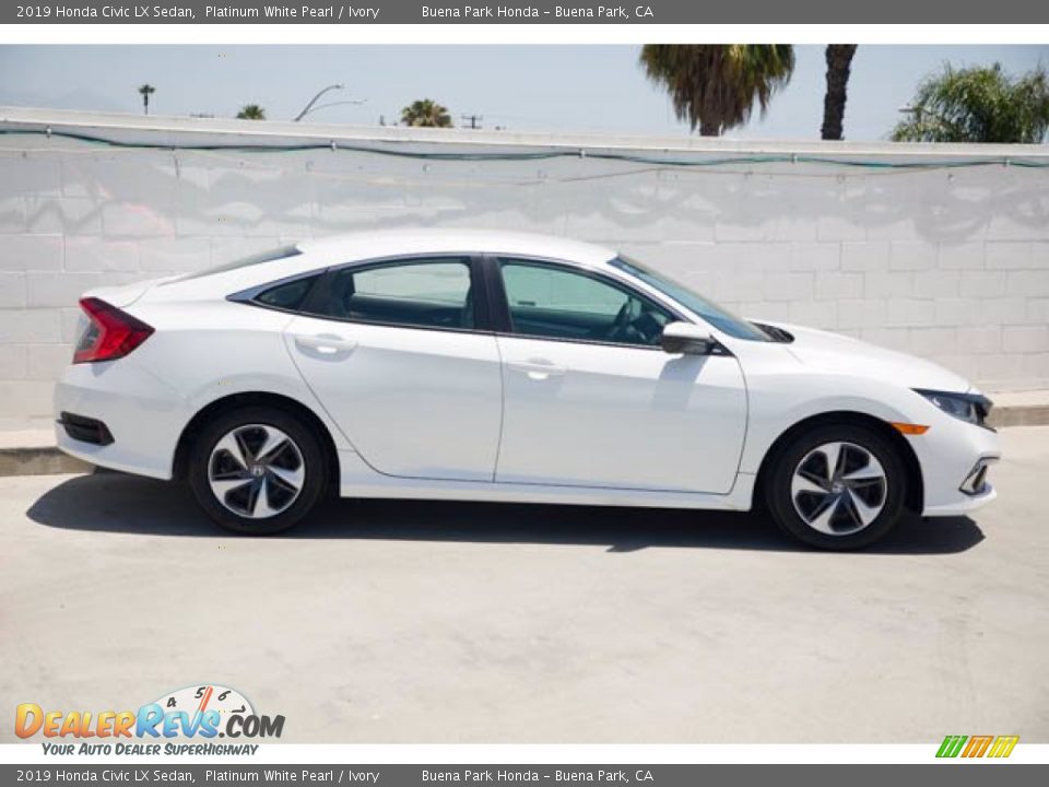 2019 Honda Civic LX Sedan Platinum White Pearl / Ivory Photo #14