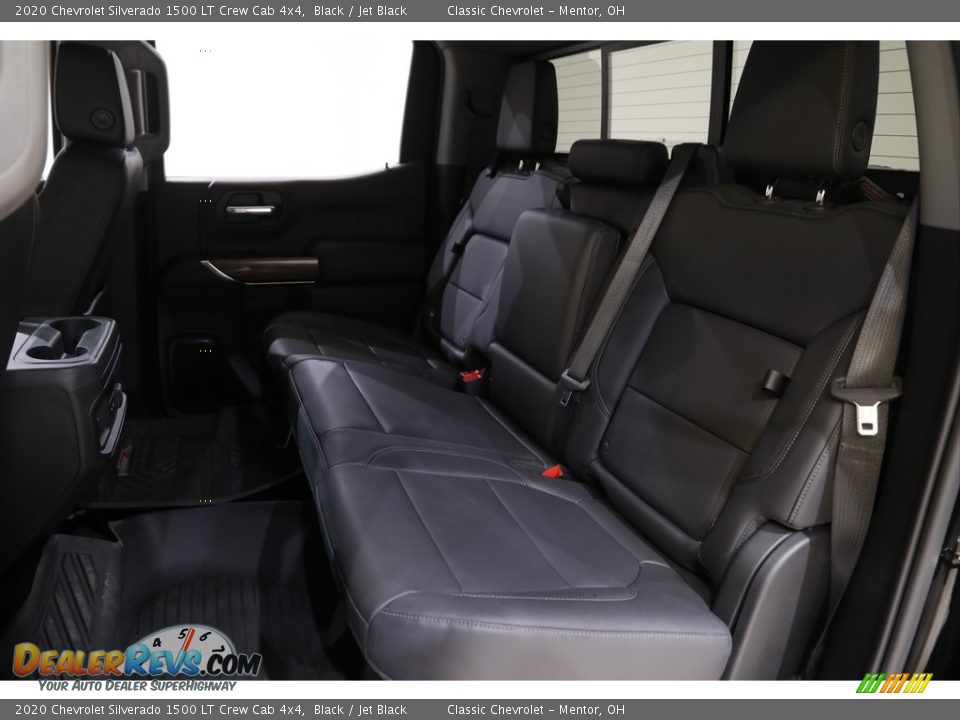2020 Chevrolet Silverado 1500 LT Crew Cab 4x4 Black / Jet Black Photo #17