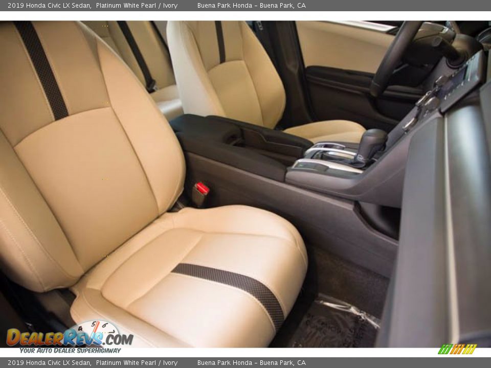 2019 Honda Civic LX Sedan Platinum White Pearl / Ivory Photo #25