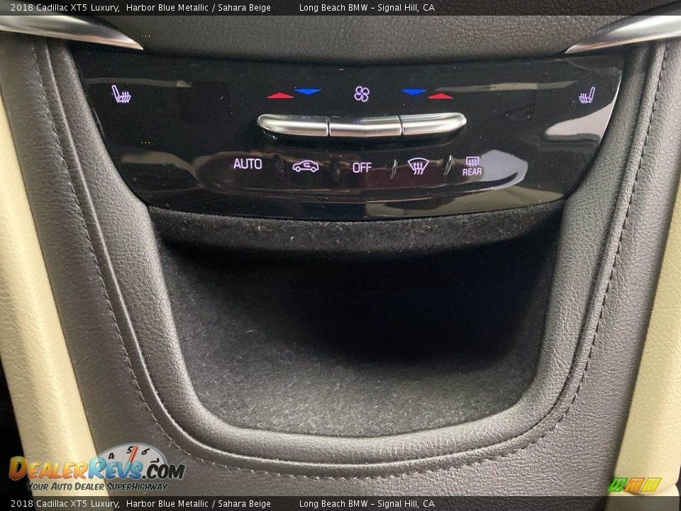 2018 Cadillac XT5 Luxury Harbor Blue Metallic / Sahara Beige Photo #26