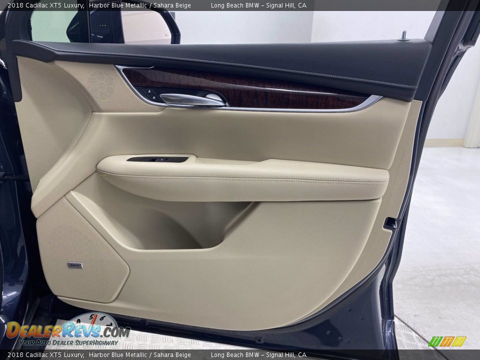 2018 Cadillac XT5 Luxury Harbor Blue Metallic / Sahara Beige Photo #30