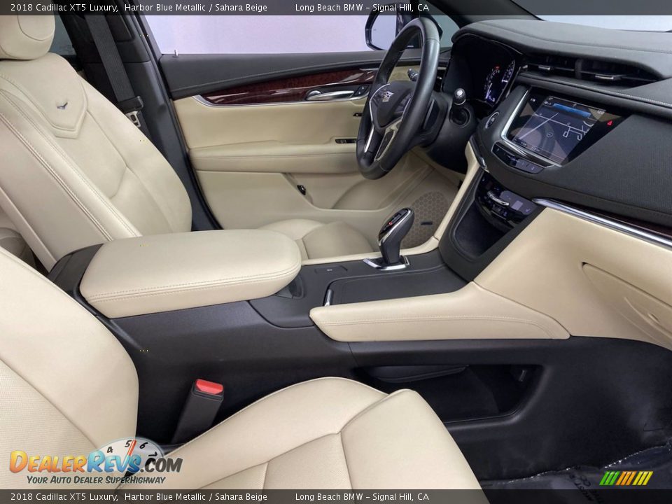 2018 Cadillac XT5 Luxury Harbor Blue Metallic / Sahara Beige Photo #31