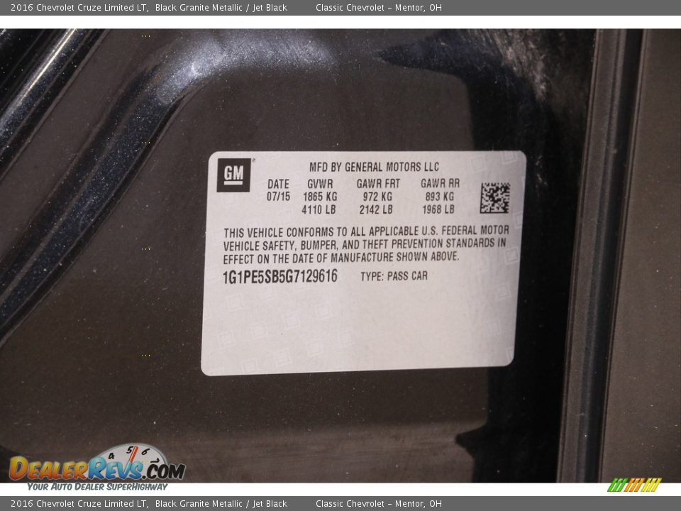 2016 Chevrolet Cruze Limited LT Black Granite Metallic / Jet Black Photo #18