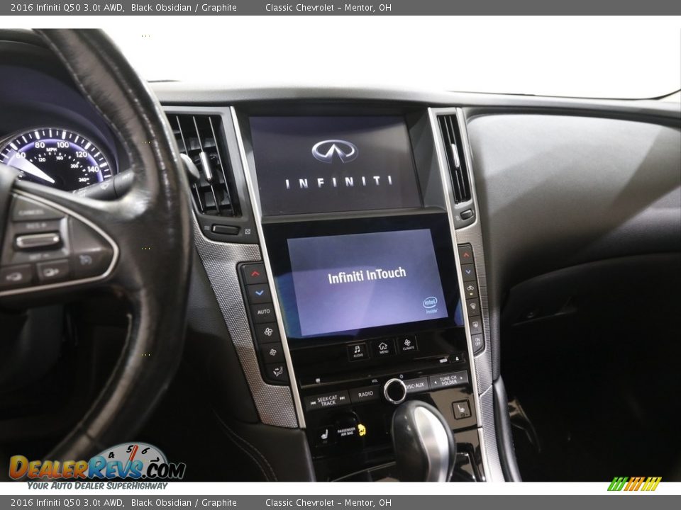 Controls of 2016 Infiniti Q50 3.0t AWD Photo #9