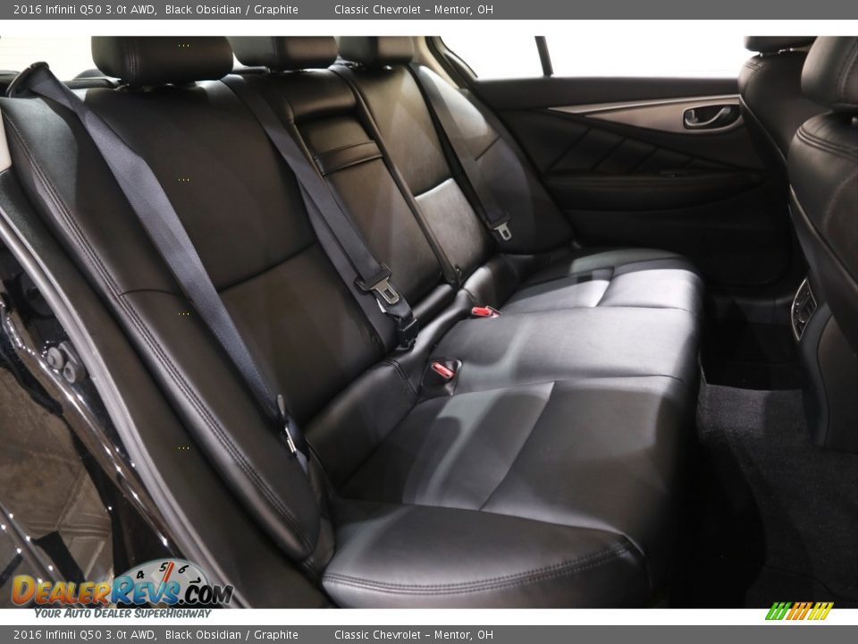 Rear Seat of 2016 Infiniti Q50 3.0t AWD Photo #17