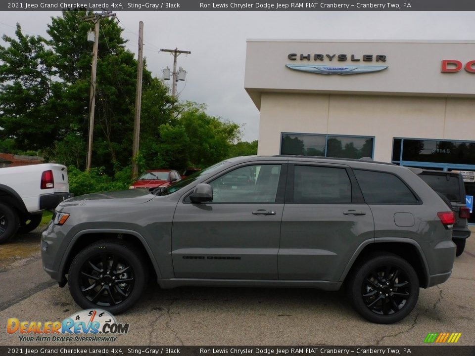 2021 Jeep Grand Cherokee Laredo 4x4 Sting-Gray / Black Photo #9