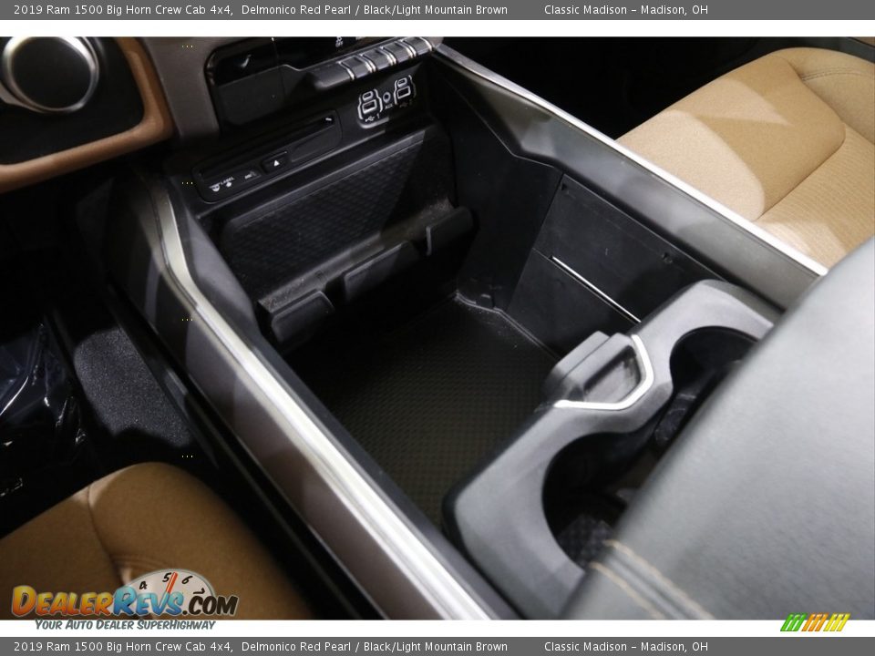 2019 Ram 1500 Big Horn Crew Cab 4x4 Delmonico Red Pearl / Black/Light Mountain Brown Photo #15