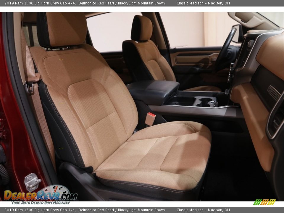 2019 Ram 1500 Big Horn Crew Cab 4x4 Delmonico Red Pearl / Black/Light Mountain Brown Photo #17