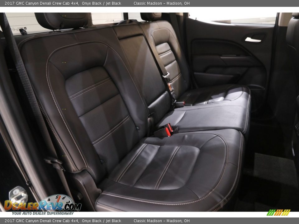 2017 GMC Canyon Denali Crew Cab 4x4 Onyx Black / Jet Black Photo #16